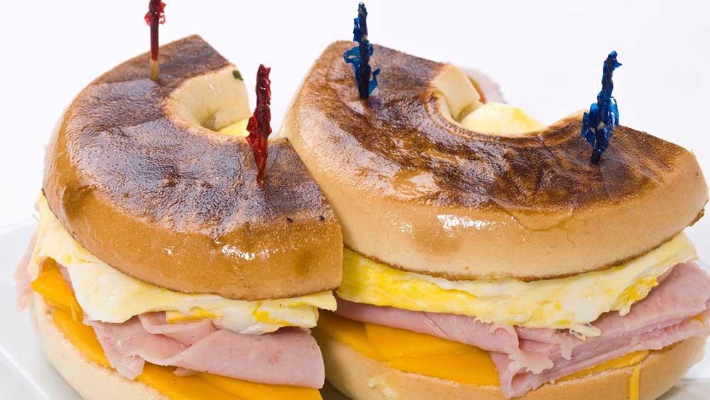 Ham-and-Cheese-bagel