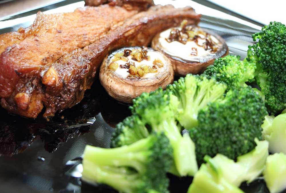 spareribs-and-brocolli