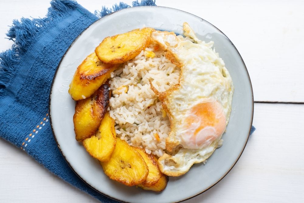 Rice and Fried egg (Arroz con Huevo Frito)1